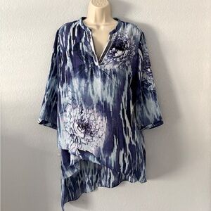 Chico’s Tunic Top Womens 2 US L Blue Abstract Floral Asymmetrical Boho Resort